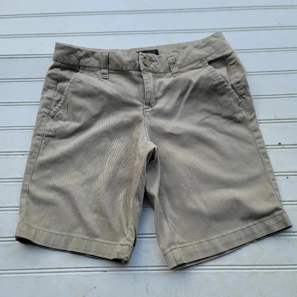 Aeropostale Women's Shorts Sz 0 Bermuda Mid Rise Tan Beige Stretch 8" Inseam - Picture 1 of 8